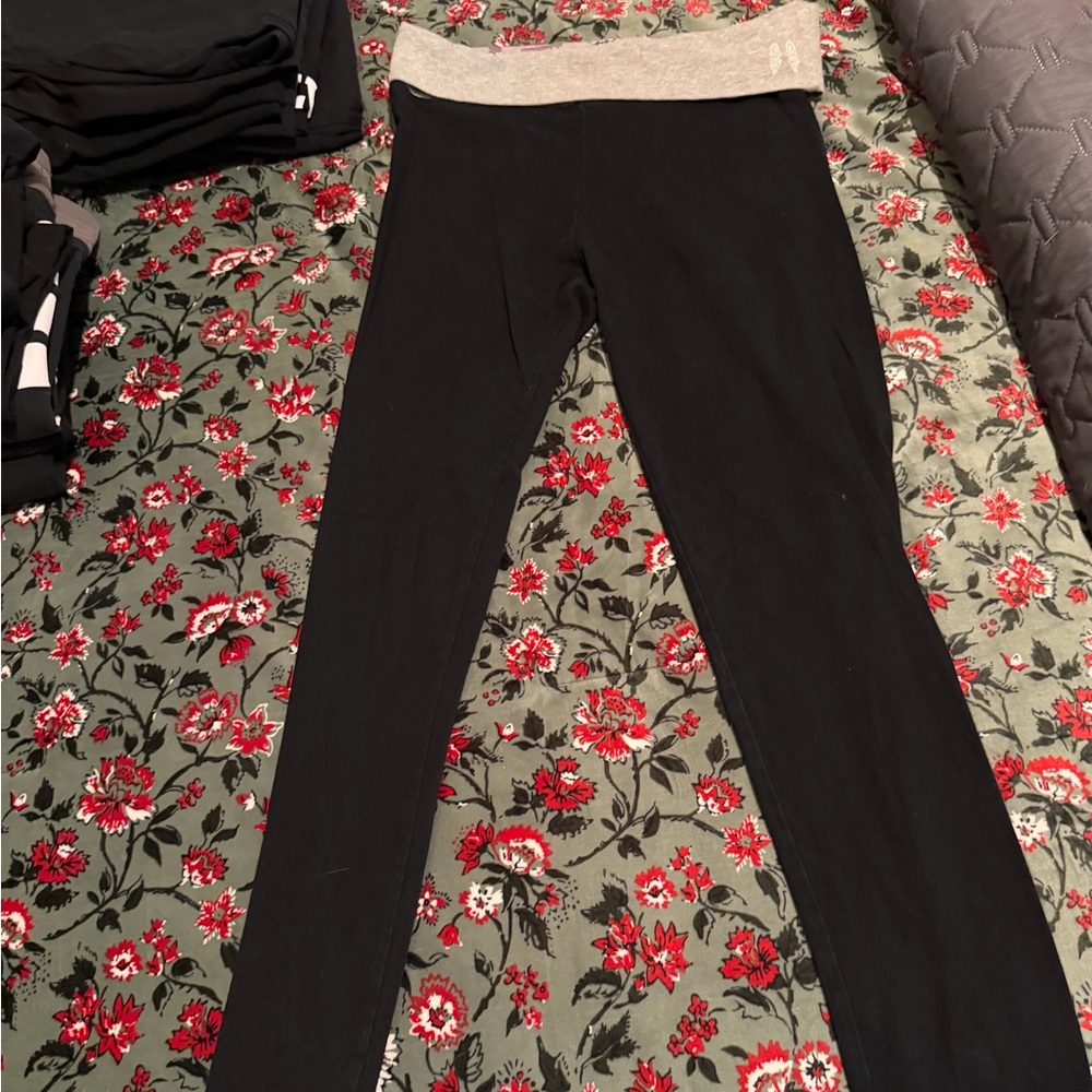 Victoria's Secret Gray and Black Leggings